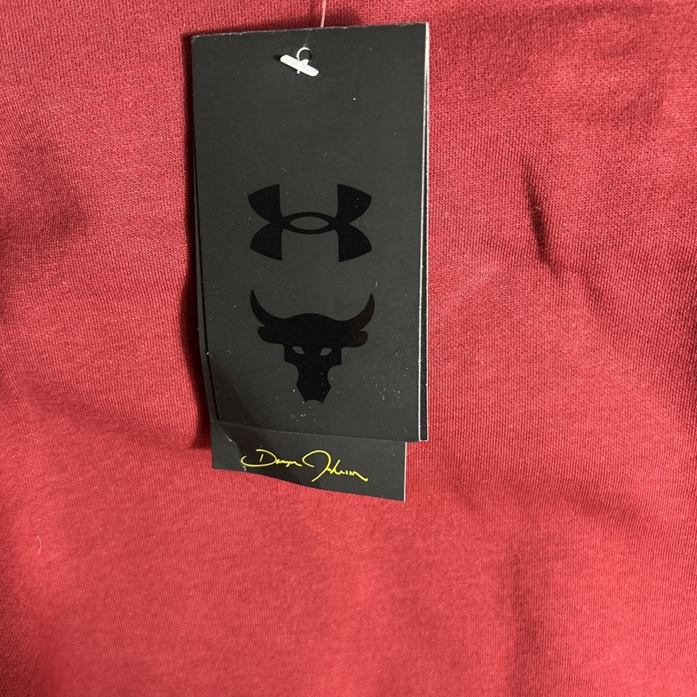 UNDER ARMOUR MENS PROJECT ROCK RED ONE NO LIFT NO GIFT CREWNECK Size S/PH/CH - Picture 7 of 7